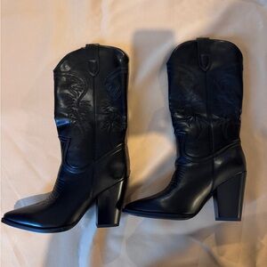 Chic Black Leather Heeled Boots for Women